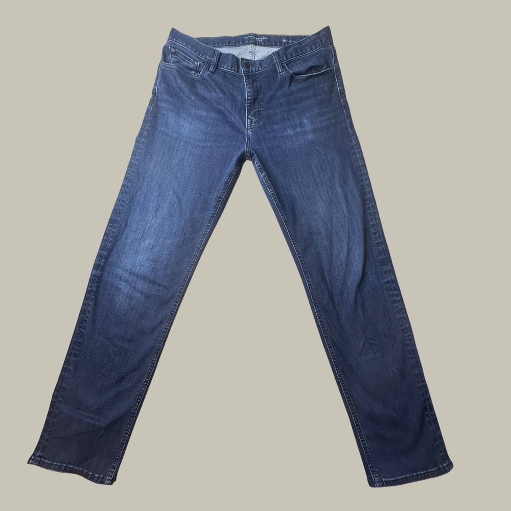 Banana Republic Jeans Mens 35x34 (35x31) Traveler Straight Fit Dark Blue Wash
